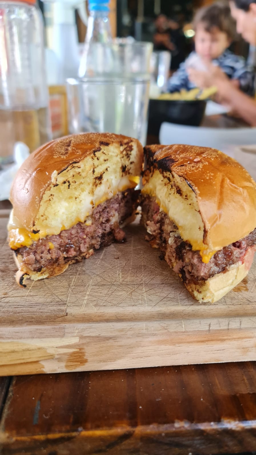 Superquadra Bar: o hambúrguer que respeita a carne