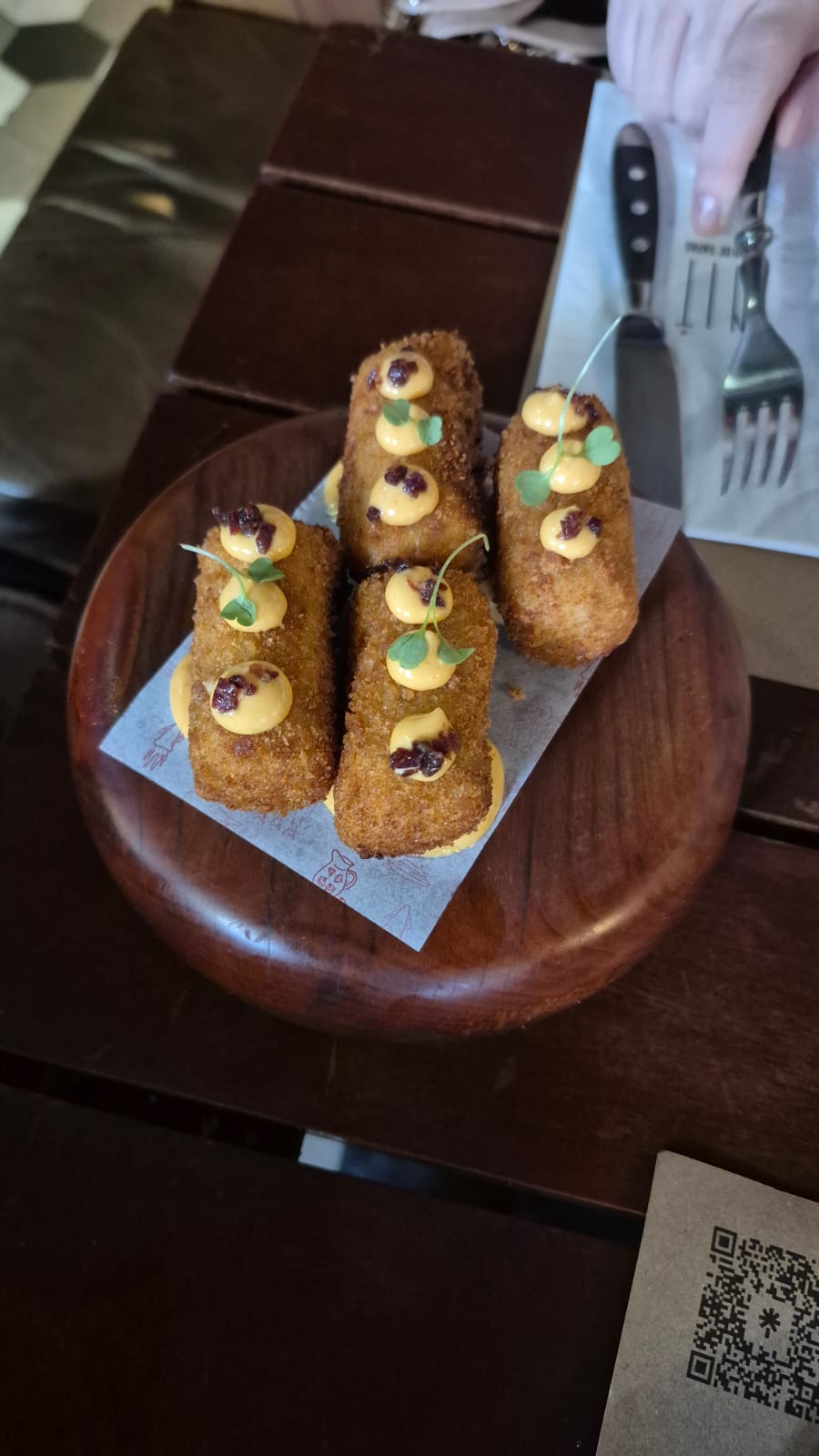 Tanit: as croquetas de rabada que chegaram do outro lado do Atlântico